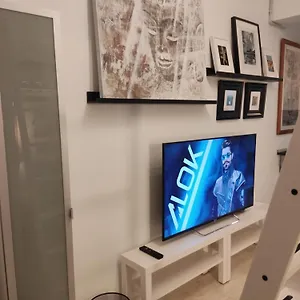 Mini House Loft 25m2 In Villa