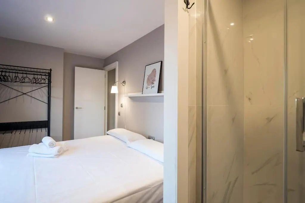 Bebarceloner Sant Andreu Apartments - 1 Bedroom With Terrace 0*, Barselona