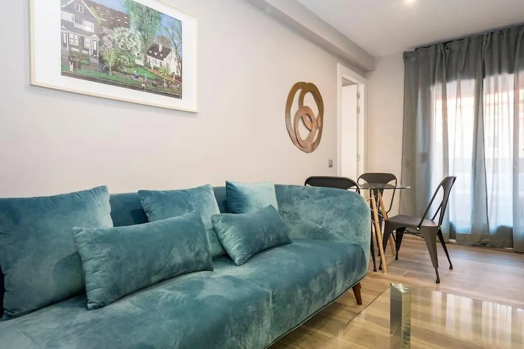 Bebarceloner Sant Andreu Apartments - 1 Bedroom With Terrace 0*, Barselona